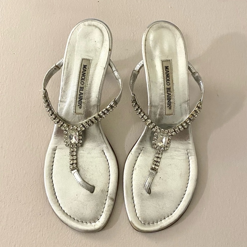 Silver Manolo Blahnik Crystal Embellished T-Strap Sandal With A Kitten Heel - Picture 3 of 10